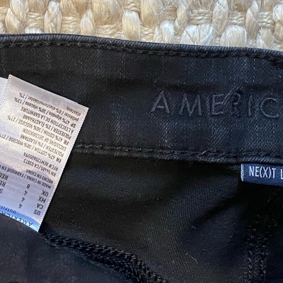 American Eagle jeans - Picture 2 of 2